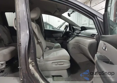 2016 Honda Odyssey Se from USA, damaged, VIN 5FNRL5H35GB042444